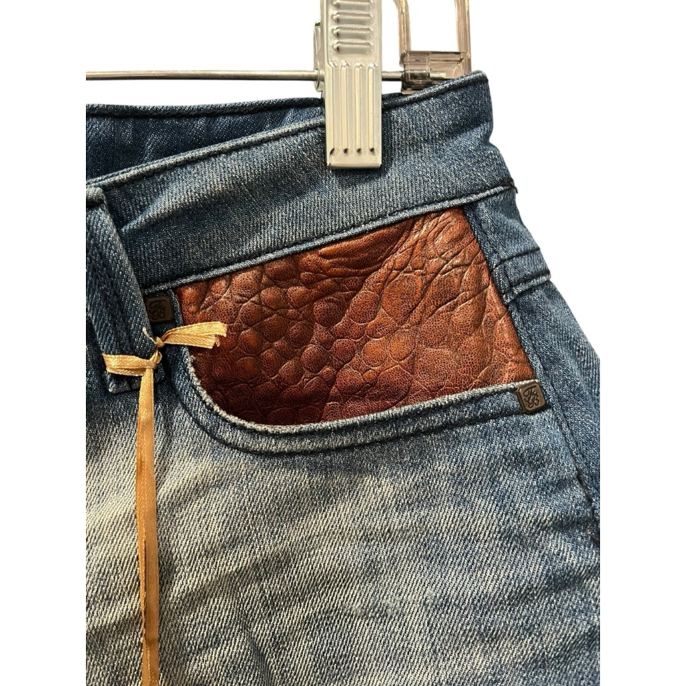 Franky B. NWT Denim Low Rise Blue Jean Shorts Size 26 Cut Off Summer Casual - Picture 4 of 7